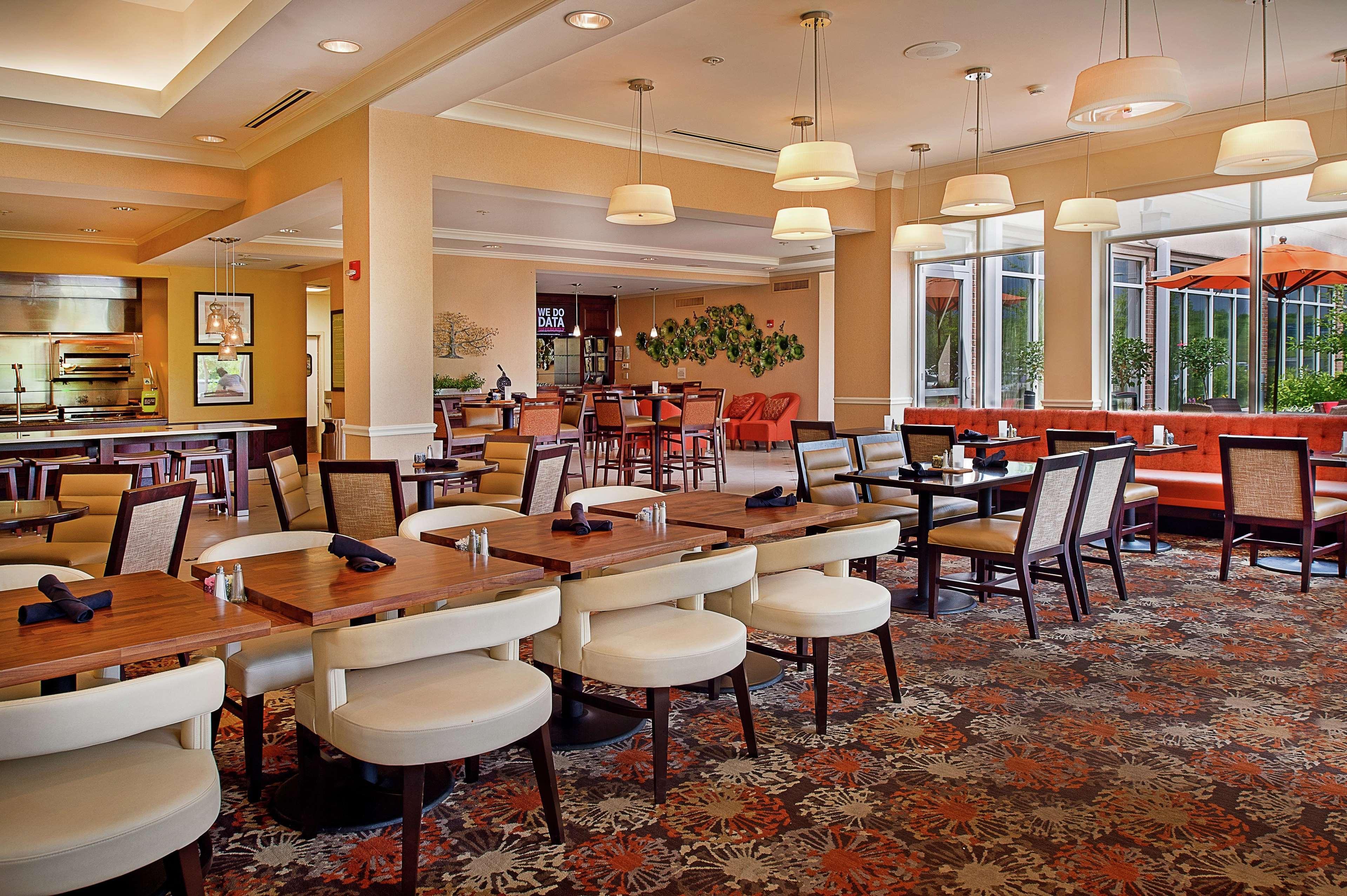 Hilton Garden Inn St. Louis Airport Berkeley Esterno foto