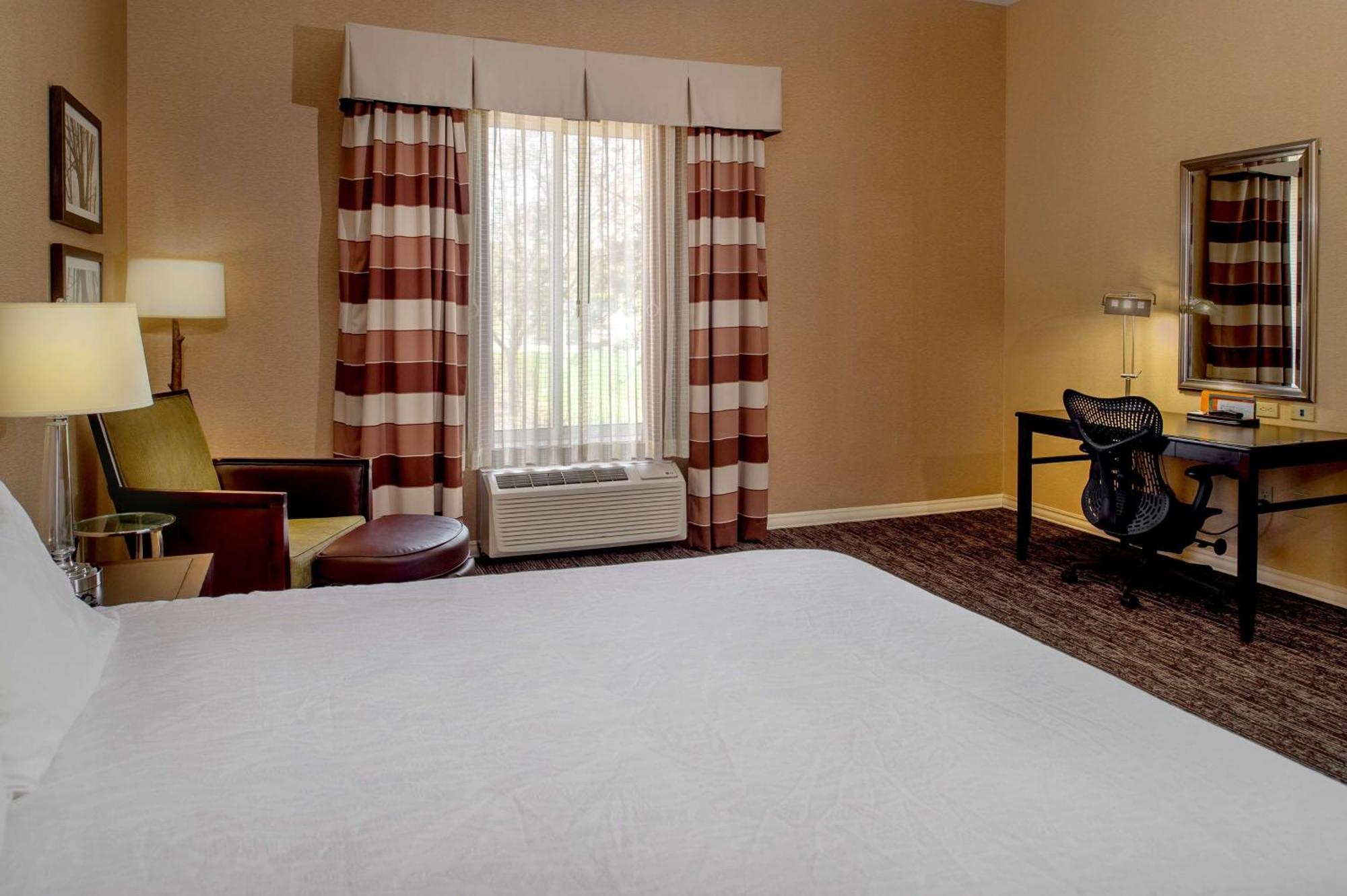 Hilton Garden Inn St. Louis Airport Berkeley Esterno foto